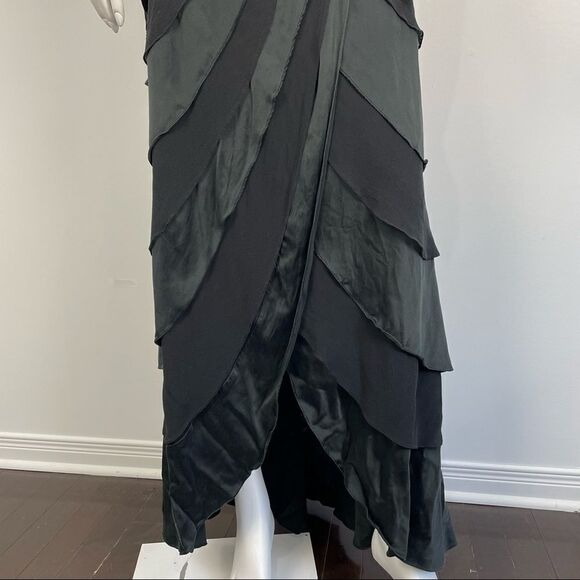 Vintage Tadashi Shoji Black 100% Silk Sleeveless Layered Tiered Draped Gown - Picture 9 of 16